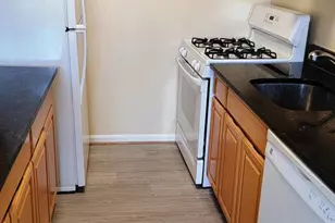 5410 85th Ave, Hyattsville, MD 20784 - Photo 2