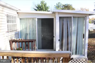 5405 Truoc Court, Oxon Hill, MD 20745 - Photo 6