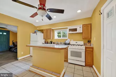 1001 Iago Avenue, Capitol Heights, MD 20743 - Photo 2