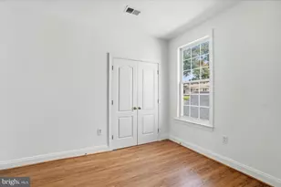 9410 52nd Ave, College Park, MD 20740 - Photo 34