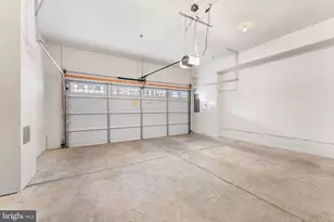 602 Overlook Park Dr, National Harbor, MD 20745 - Photo 10