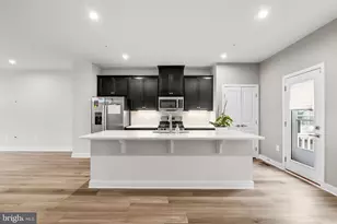 2815 Battersea Lake Loop, Hyattsville, MD 20782 - Photo 8