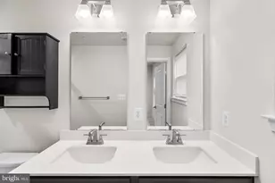 2815 Battersea Lake Loop, Hyattsville, MD 20782 - Photo 18