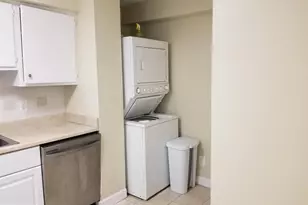 9200 Edwards Way, Hyattsville, MD 20783 - Photo 10