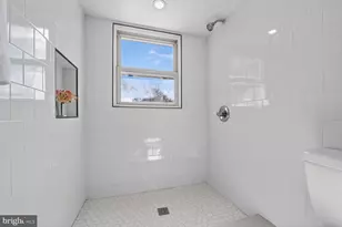 6705 Larkspur Rd, Suitland, MD 20746 - Photo 28