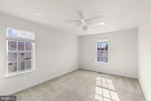 9405 Crystal Oaks Ln, Upper Marlboro, MD 20772 - Photo 36