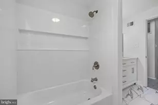 8106 Triple Crown Rd, Bowie, MD 20715 - Photo 32