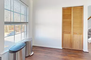 4233 Apple Orchard Ln, Suitland, MD 20746 - Photo 4