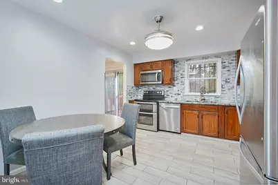 2722 Timbercrest Drive, District Heights, MD 20747 - Photo 12