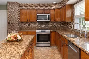 13214 Eddington Dr, Upper Marlboro, MD 20774 - Photo 18