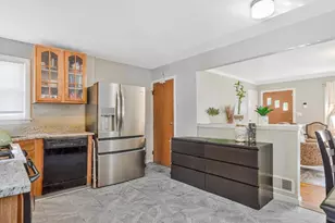 7314 Powhatan St, Lanham, MD 20706 - Photo 10