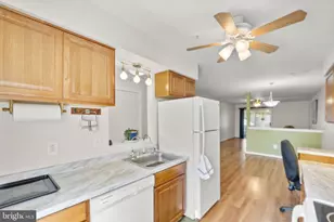 9268 Cherry Ln, Laurel, MD 20708 - Photo 8