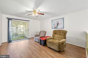 9268 Cherry Ln, Laurel, MD 20708 - Photo 10