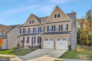 913 Midbrook Ln, Bowie, MD 20716 - Photo 2
