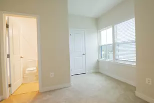 2828 Arts Vista Blvd, Suitland, MD 20746 - Photo 28