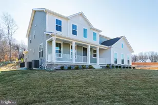 2003 Aram Dr, Accokeek, MD 20607 - Photo 2