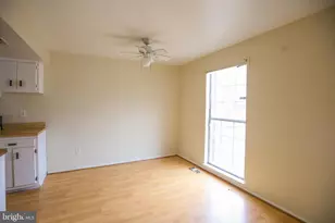 9002 Continental Pl, Landover, MD 20785 - Photo 8