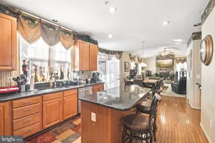 10019 Graystone Dr, Upper Marlboro, MD 20772 - Photo 4