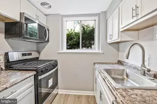 7129 Donnell Pl, District Heights, MD 20747 - Photo 12