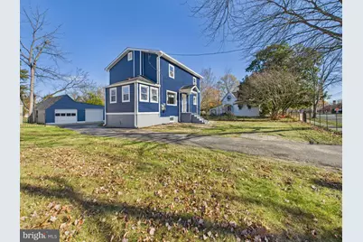 5010 Pierce Avenue, College Park, MD 20740 - Photo 2