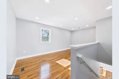 5010 Pierce Avenue, College Park, MD 20740 - Photo 28