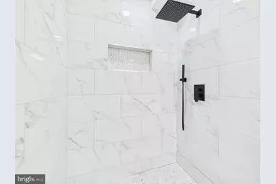 5010 Pierce Avenue, College Park, MD 20740 - Photo 26