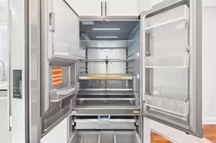 5010 Pierce Ave, College Park, MD 20740 - Photo 18