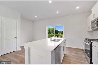 16661 Green Glade Dr, Brandywine, MD 20613 - Photo 6