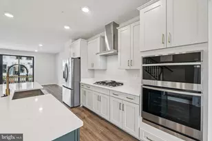 17309 Hardisty Way St, Bowie, MD 20715 - Photo 2