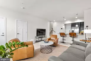 138 Matisse Pl, Bowie, MD 20716 - Photo 8