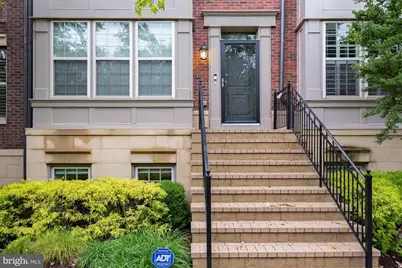 603 Overlook Park Drive, Oxon Hill, MD 20745 - Photo 2