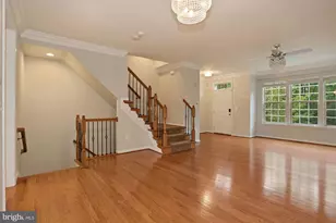 603 Overlook Park Dr, Oxon Hill, MD 20745 - Photo 6