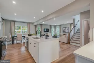 11900 Sun Valley Dr, Fort Washington, MD 20744 - Photo 8