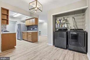 11242 Cherry Hill Rd, Beltsville, MD 20705 - Photo 14