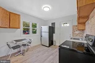 7712 Frederick Rd, Hyattsville, MD 20784 - Photo 6