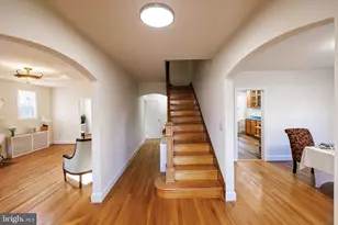 3609 Hamilton St, Hyattsville, MD 20782 - Photo 4