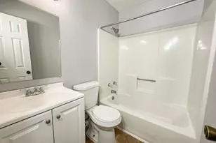 3714 Silver Park Ct, Suitland, MD 20746 - Photo 14