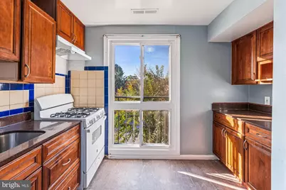 7973 Riggs Road #8, Hyattsville, MD 20783 - Photo 32