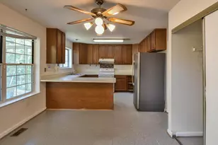 7906 Kara Ct, Greenbelt, MD 20770 - Photo 18