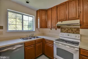7906 Kara Ct, Greenbelt, MD 20770 - Photo 22