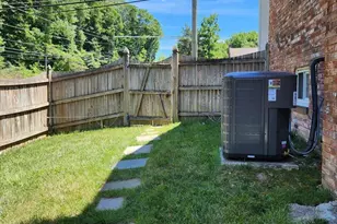 9922 Williamsburg Dr, Upper Marlboro, MD 20772 - Photo 4