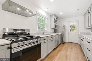 3217 Gumwood Dr, Hyattsville, MD 20783 - Photo 8