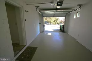 10104 Towhee Ave, Hyattsville, MD 20783 - Photo 58