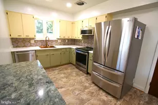 10104 Towhee Ave, Hyattsville, MD 20783 - Photo 22