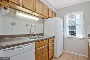 9264 Cherry Ln, Laurel, MD 20708 - Photo 20