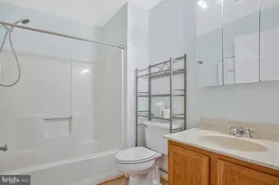 9264 Cherry Ln, Laurel, MD 20708 - Photo 14