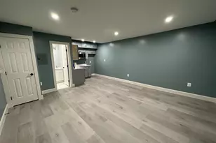 2007 Hannon St, Hyattsville, MD 20783 - Photo 2