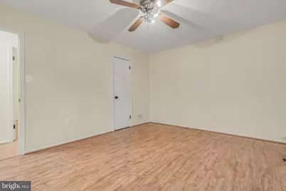 2908 Plaza Drive, District Heights, MD 20747 - Photo 12