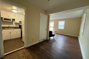 2581 Iverson St, Temple Hills, MD 20748 - Photo 8