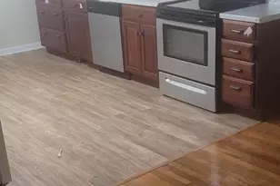 10810 Trafton Dr, Upper Marlboro, MD 20774 - Photo 2